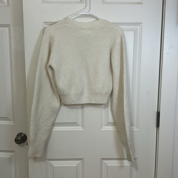 H&M knit Cardigan Sweater size small white button down sweater - Picture 3 of 5